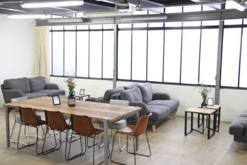 Paris workshop spaces Unusual venue Conference room image 2