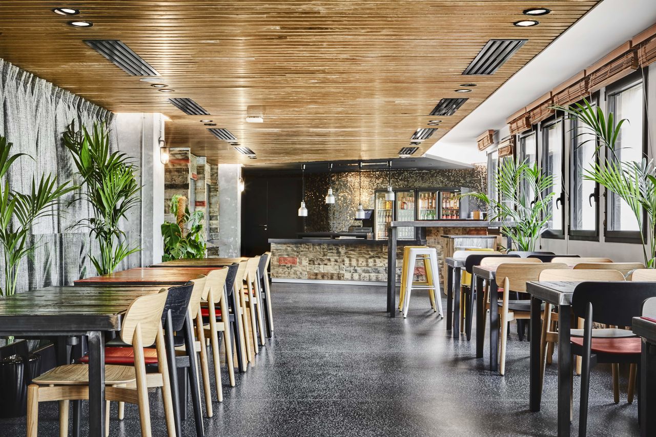 Paris training rooms Workshop Mezzanine image 6