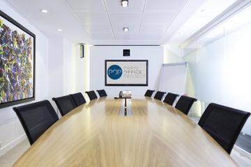 Paris training rooms Meeting room Meeting room image 1