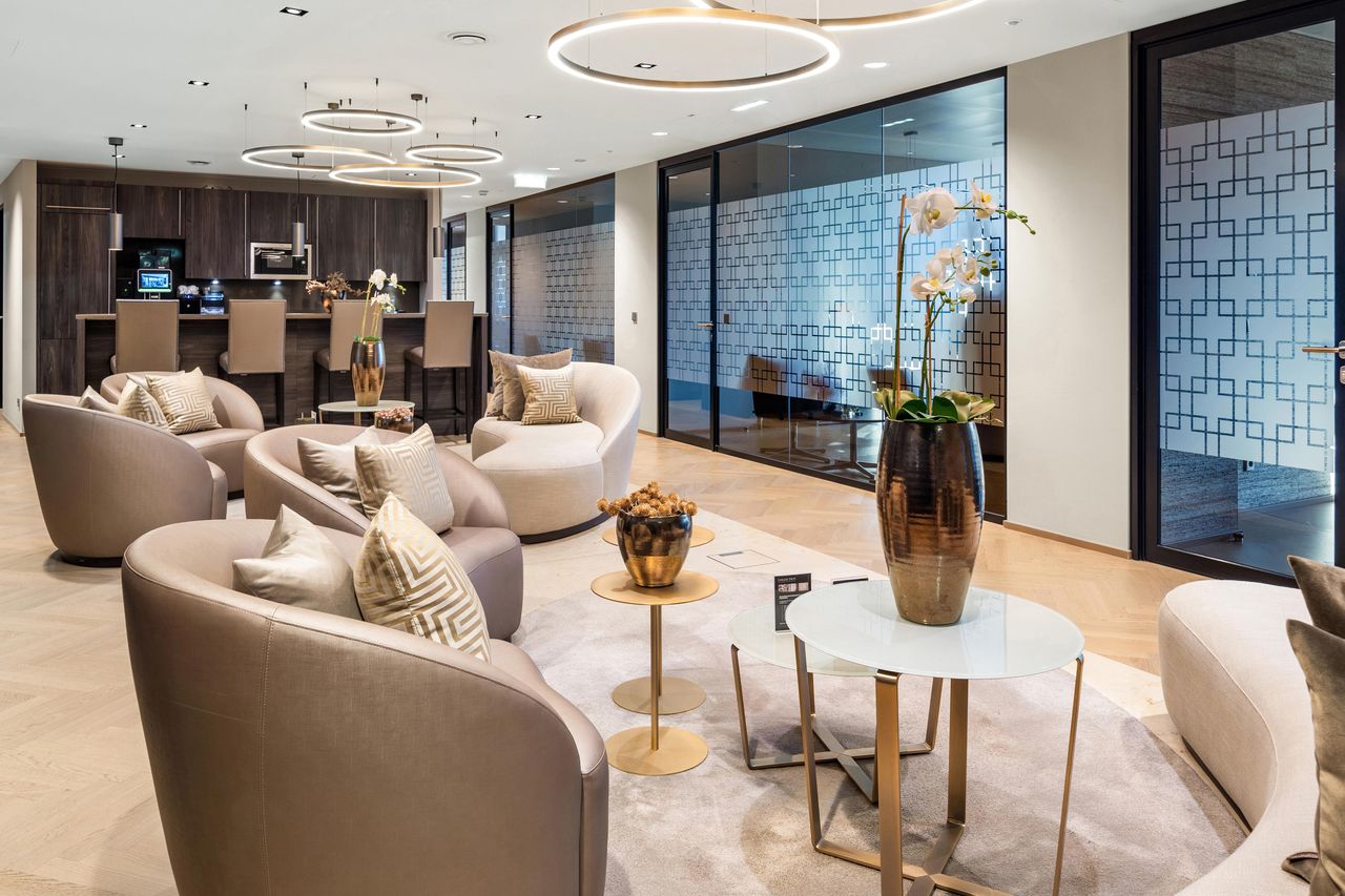 Rest of the World Kreatives Meeting Meeting rooms Board room image 4