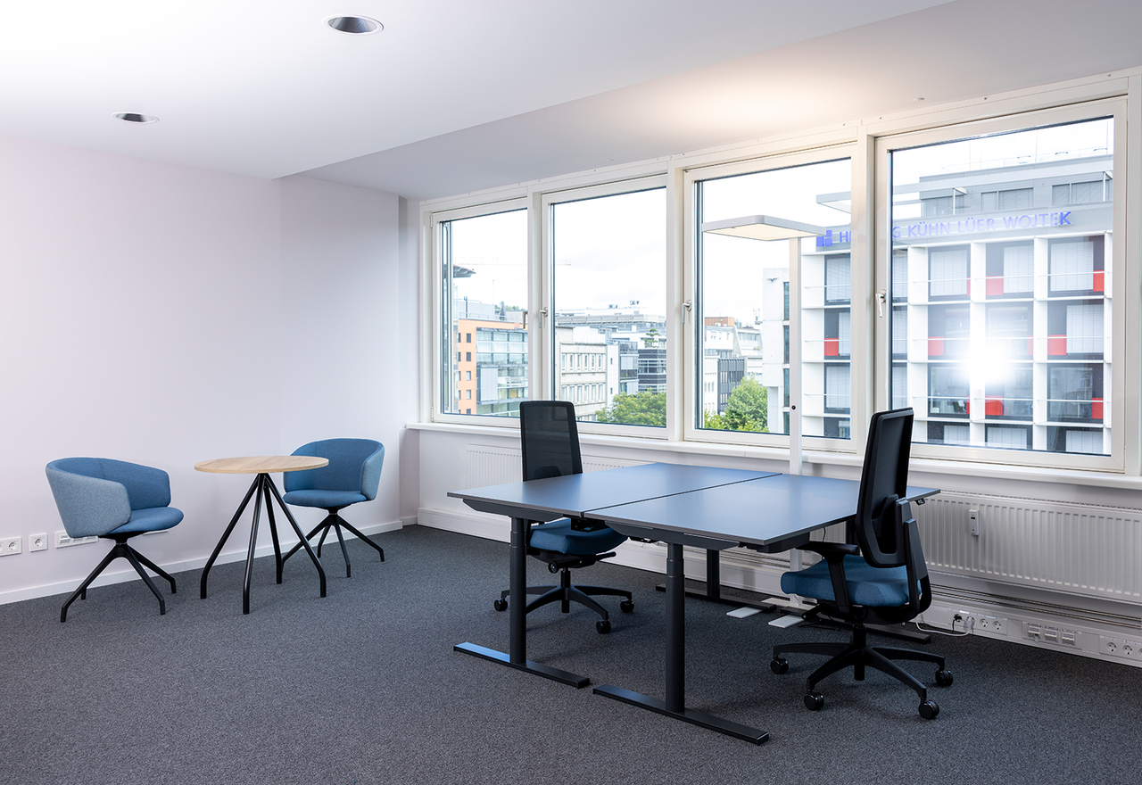 Stuttgart Coworking Büros auf Zeit Private Office image 1