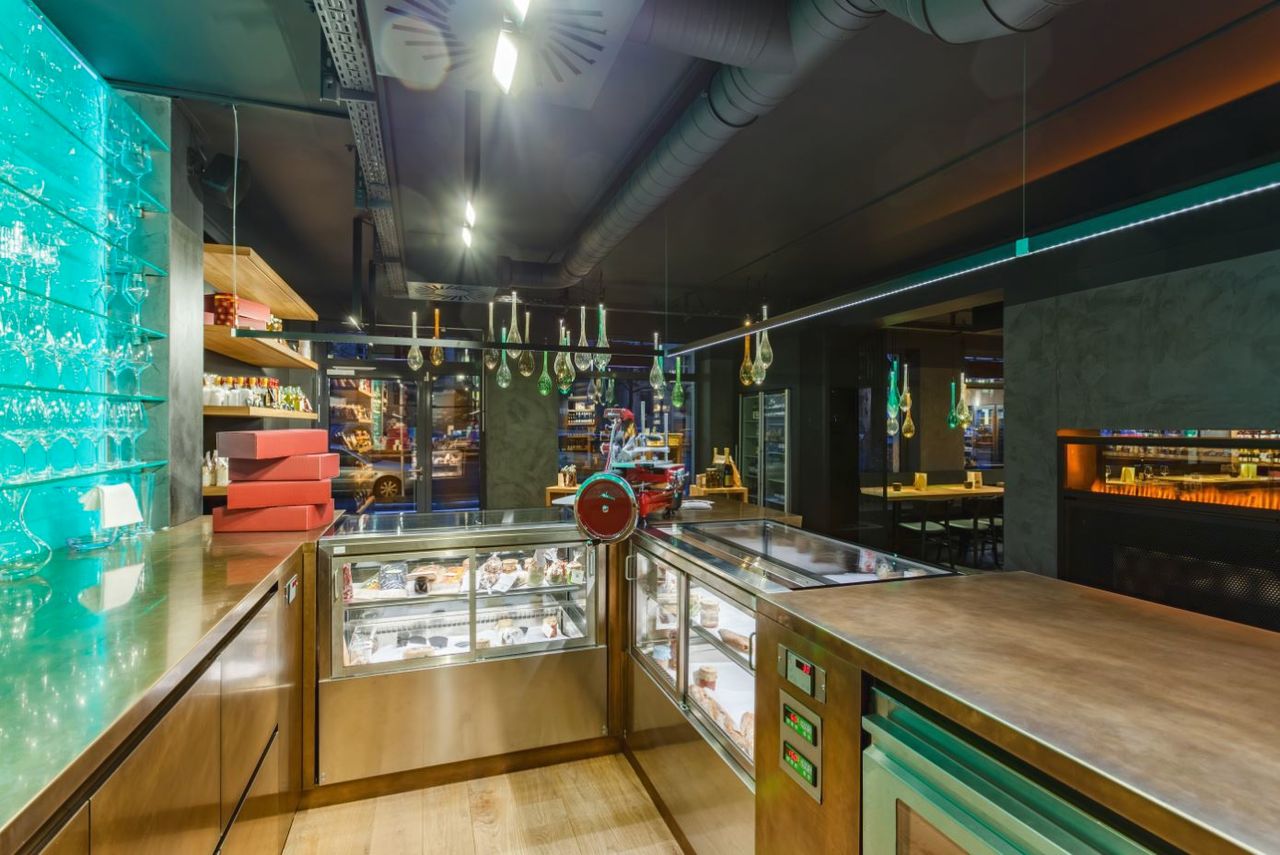 Berlijn corporate event spaces Bar Château 9 image 11