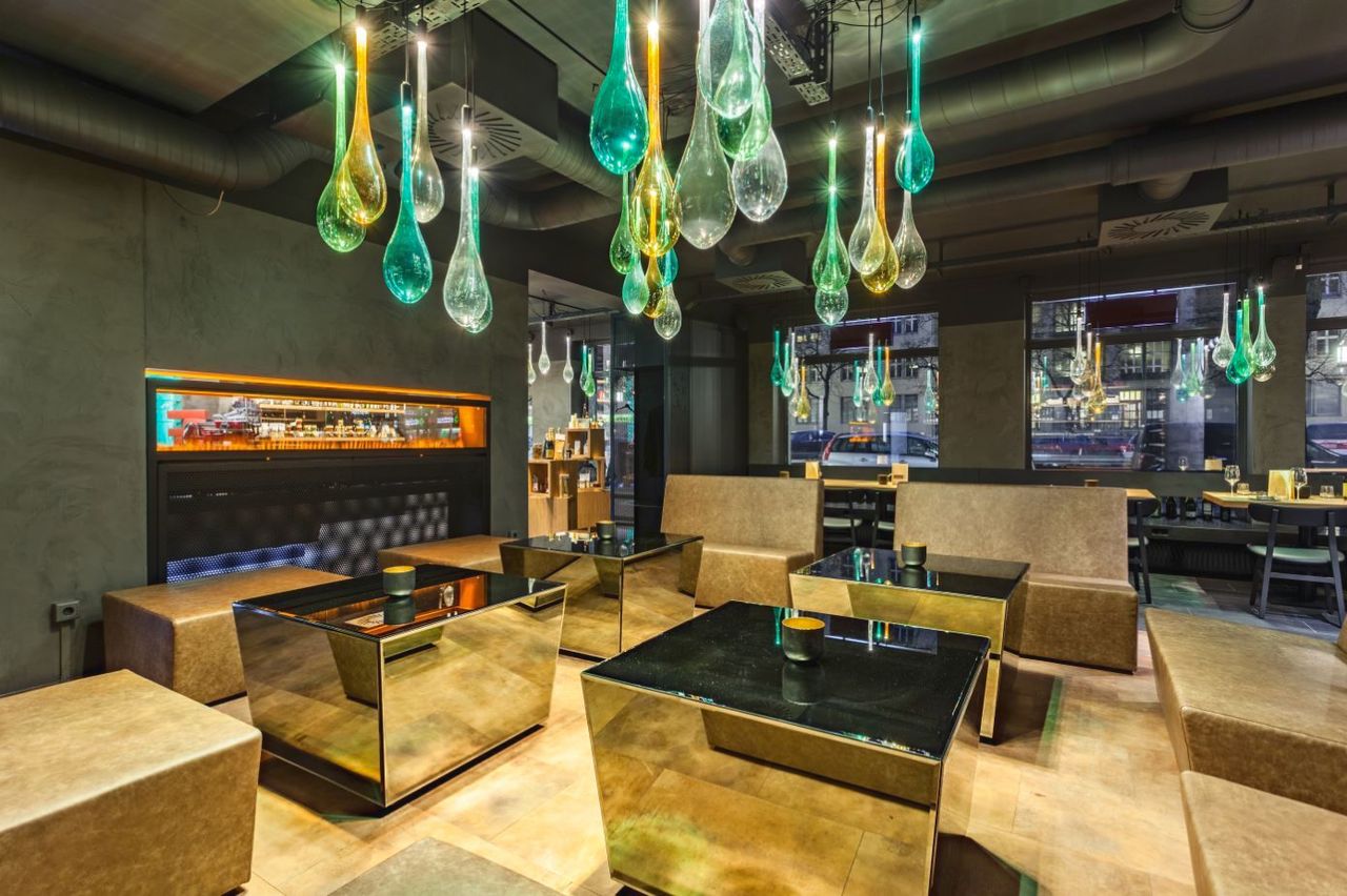 Berlijn corporate event spaces Bar Château 9 image 12