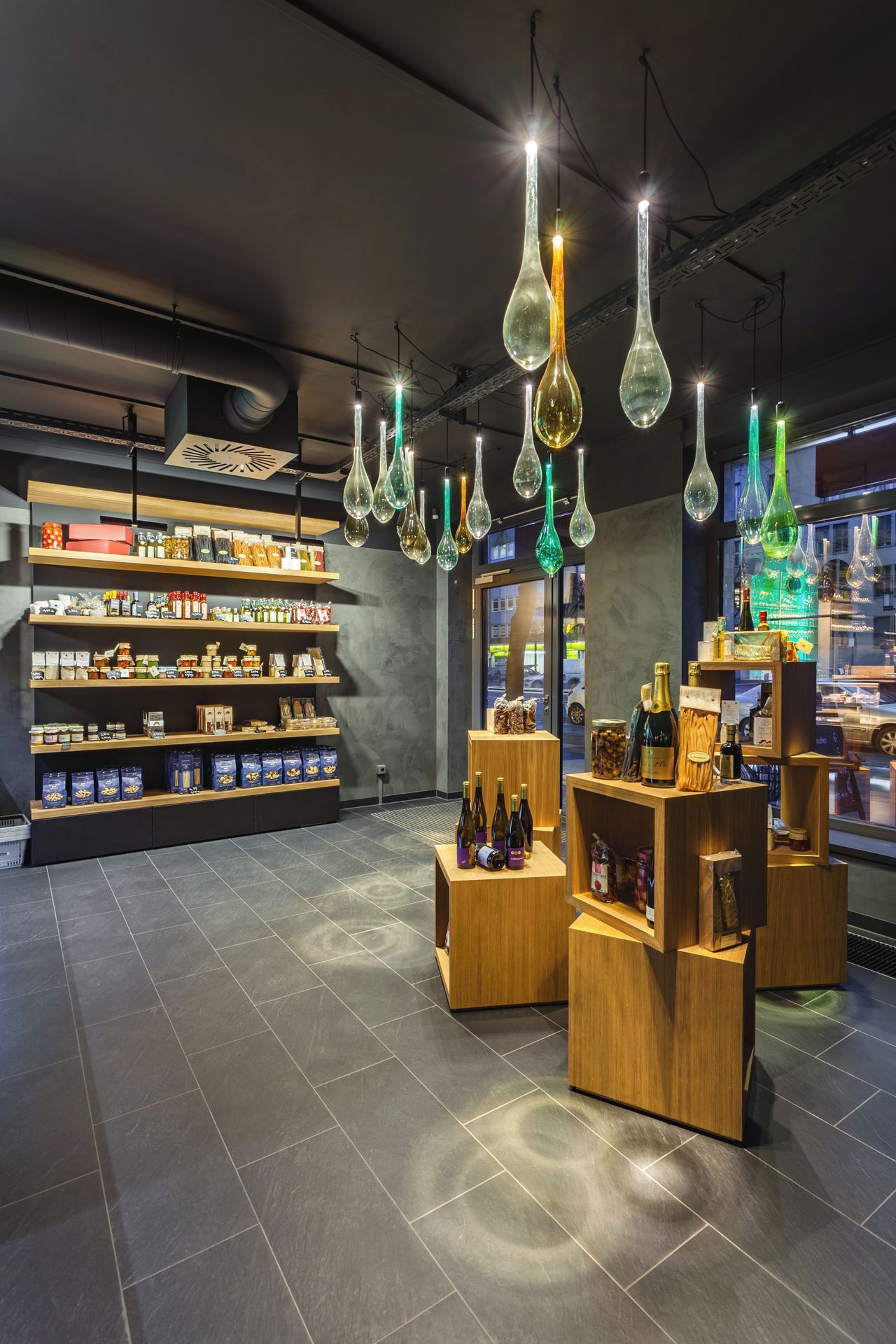 Berlijn corporate event spaces Bar Château 9 image 10