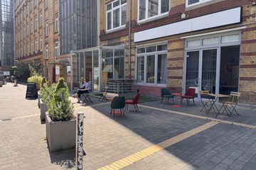 Berlin Kreatives Meeting Coworking spaces Konferenzraum image 5