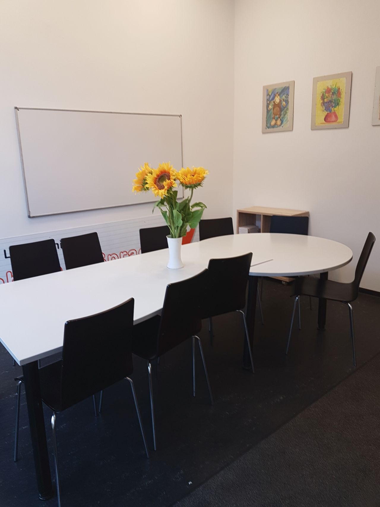 Berlin  Büroraum Büroraum / Arbeitsplatz image 2