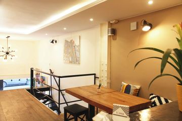 Paris workshop spaces Private residence Mezzanine image 7