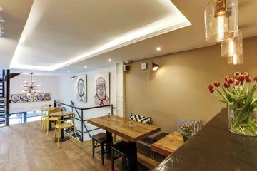 Paris training rooms Private residence Uptown image 5