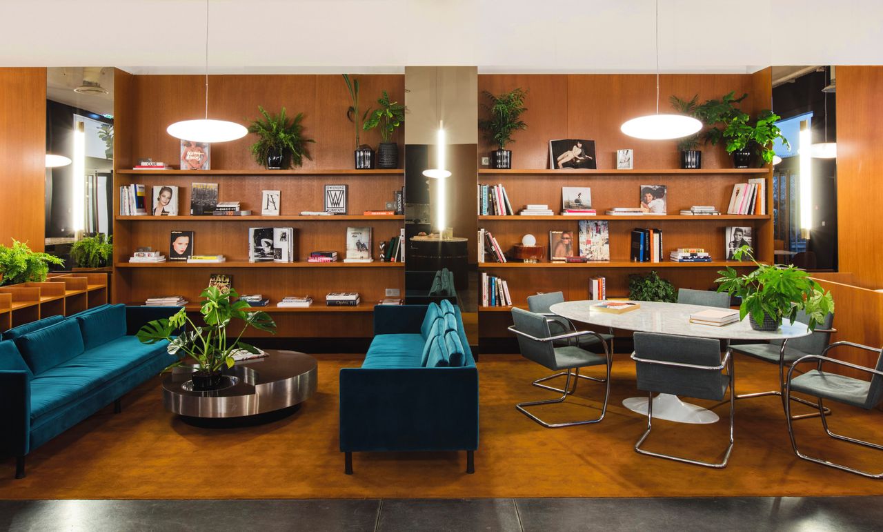 Paris workshop spaces Meeting room THE BUREAU - BOARD ROOM image 4