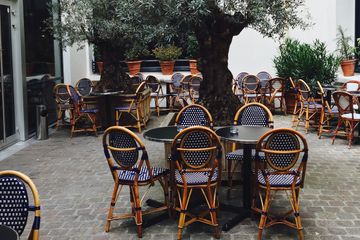 Paris workshop spaces Meeting room THE BUREAU - BOARD ROOM image 2