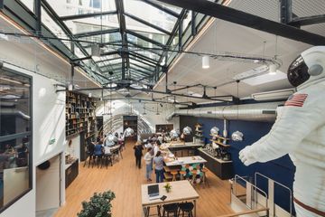 Paris corporate event spaces Meeting room Meeting room image 0