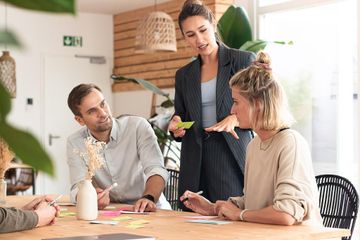 Düsseldorf Coworking Off-locatie Nido - Kreativer Meeting- und Tagungsraum image 0