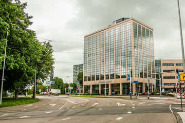 Amsterdam Creative Meeting Training rooms Tribes Meeting Room - Suri image 3