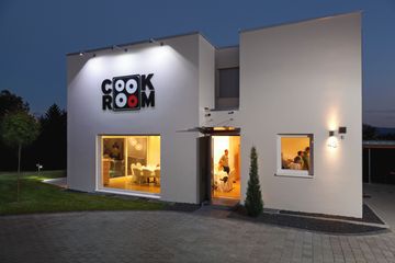 Rest van de wereld workshop spaces Keuken studio Kozeptraum image 1