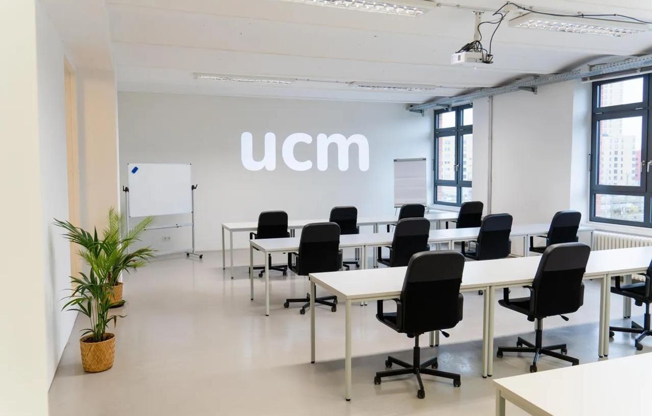 Berlin  Office space Büroraum A1 image 0