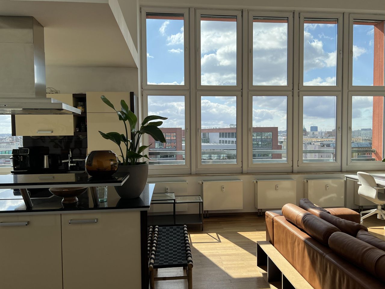 Berlin  Meeting room 70 m² exklusiv · Panoramablick über die Spree image 5