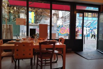 Paris Cafe La Tablerie - tiers lieu associatif image 3