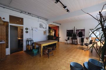 Düsseldorf workshop spaces Fotostudio Studio Room image 3