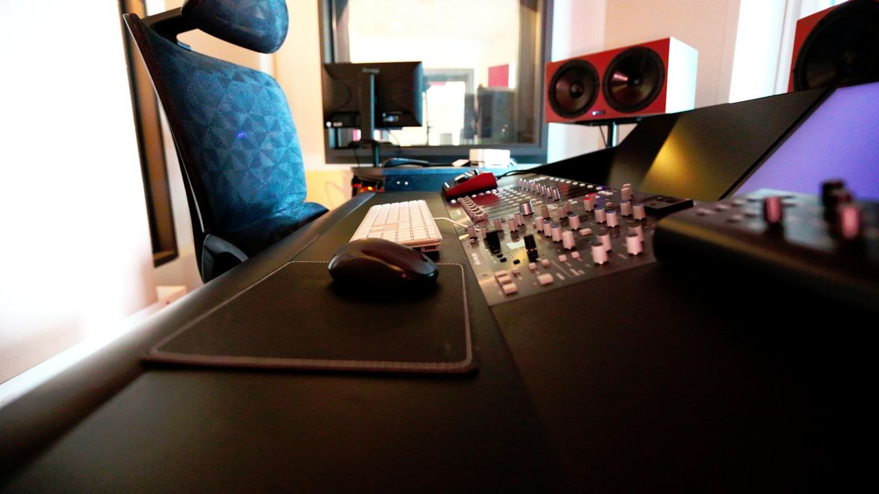 Bochum  Tonstudio Regie 4 – Mixing, Filmvertonung & Synchron image 2