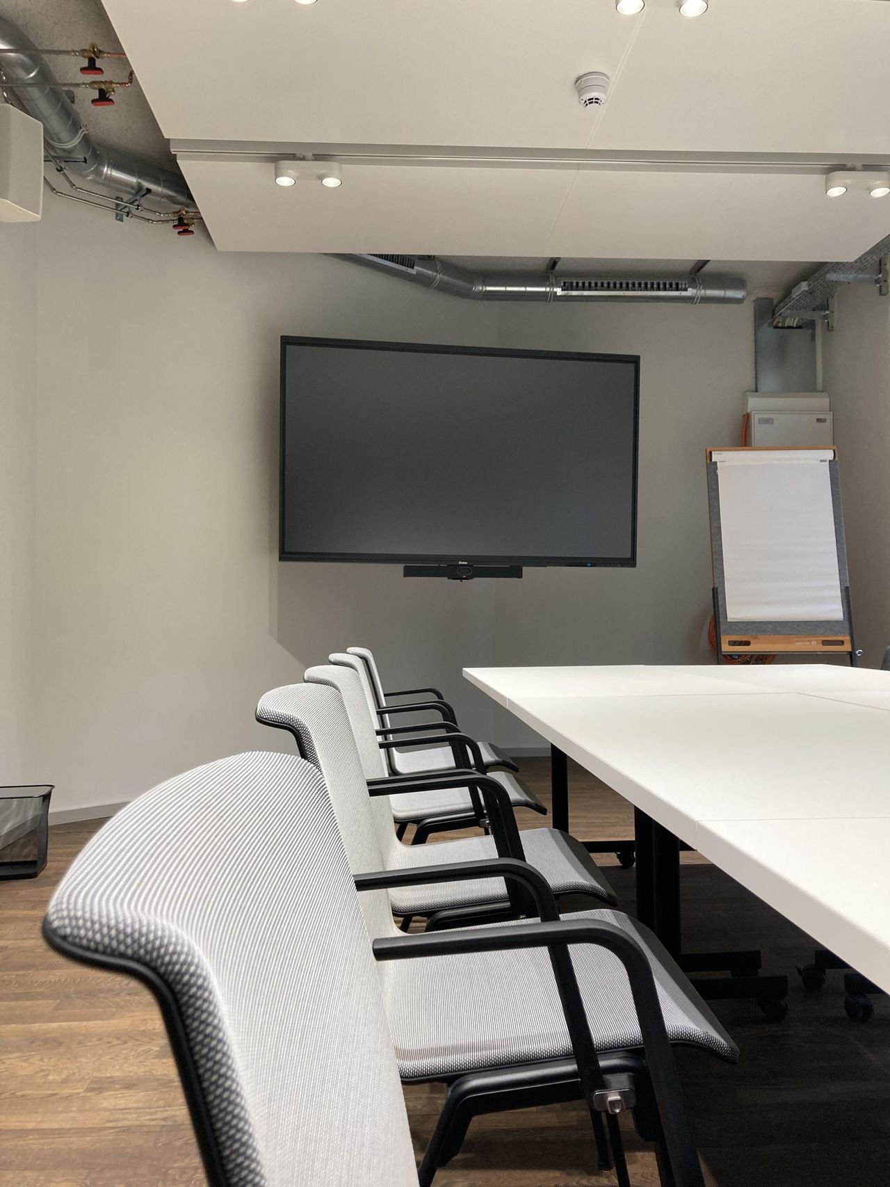 Rest of the World   Meeting Room CONNECT am Fetscherplatz/ Großer Garten / Nähe Uniklinikum image 4