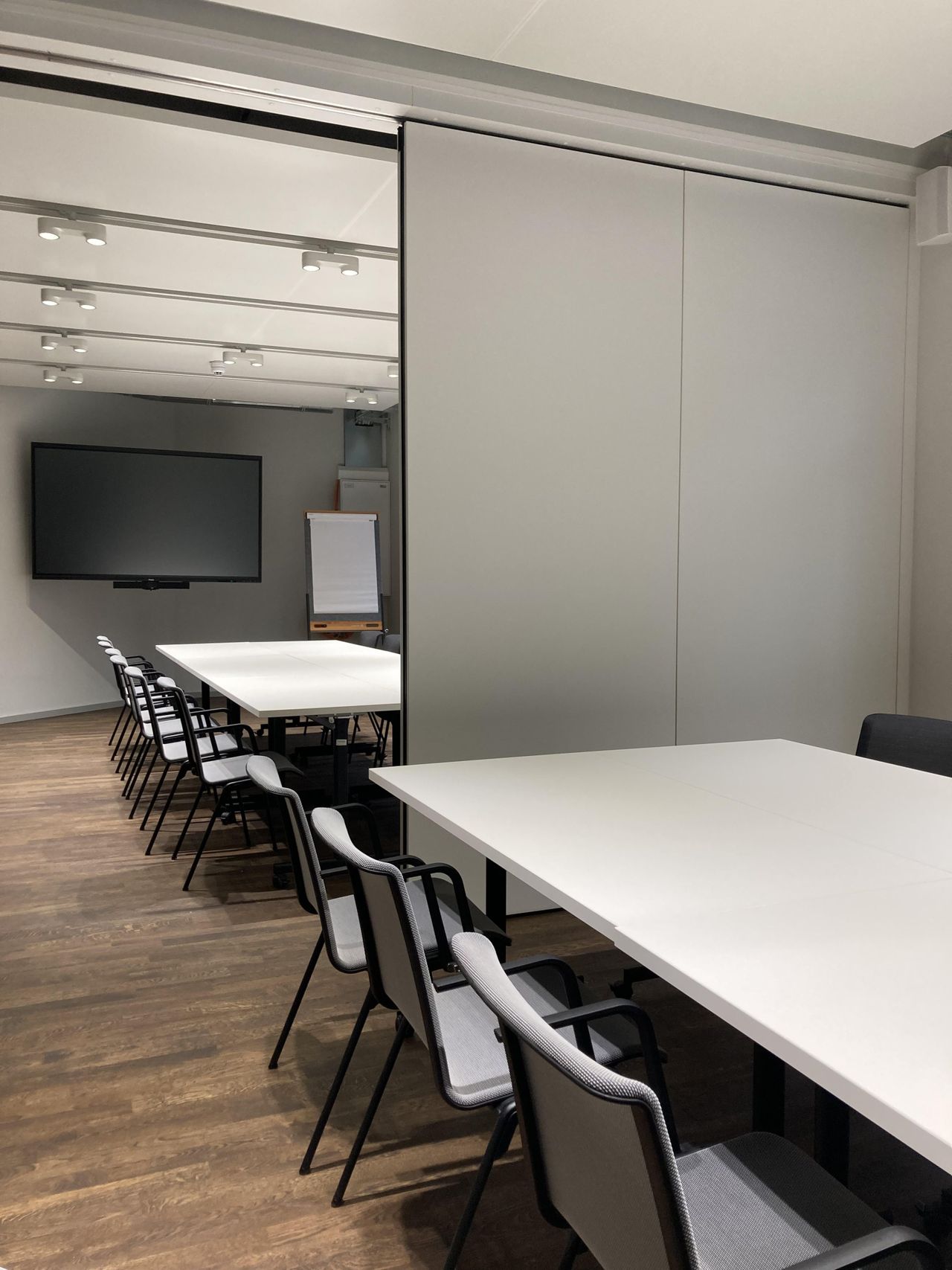 Rest of the World   Meeting Room CONNECT am Fetscherplatz/ Großer Garten / Nähe Uniklinikum image 5