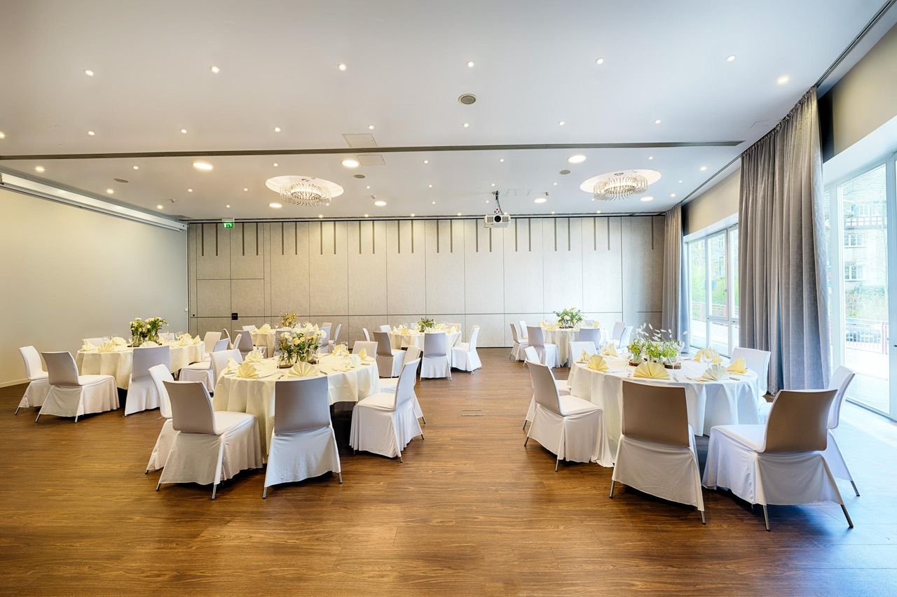 Marburg Offsite-Meeting Feestzalen Saal image 0