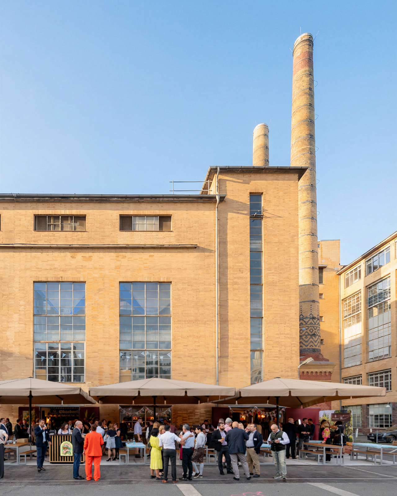Berlin  Eventlocation Beer Garden image 2
