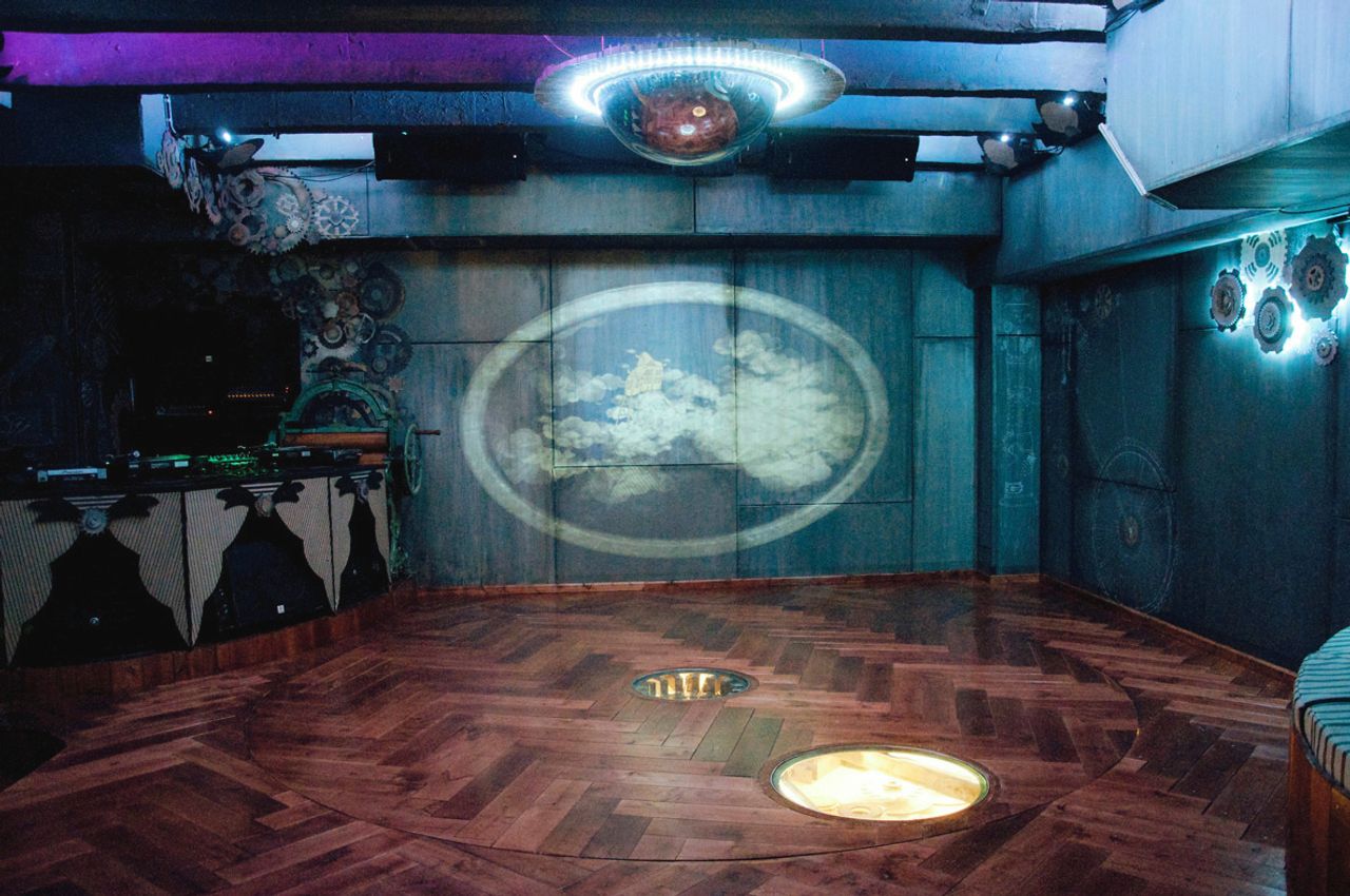 Berlijn corporate event spaces Club Cosmic Kaspar image 18