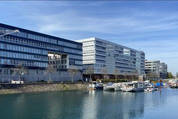 Rest of the World Kreatives Meeting Boat YOLOMAR ON WATER image 8