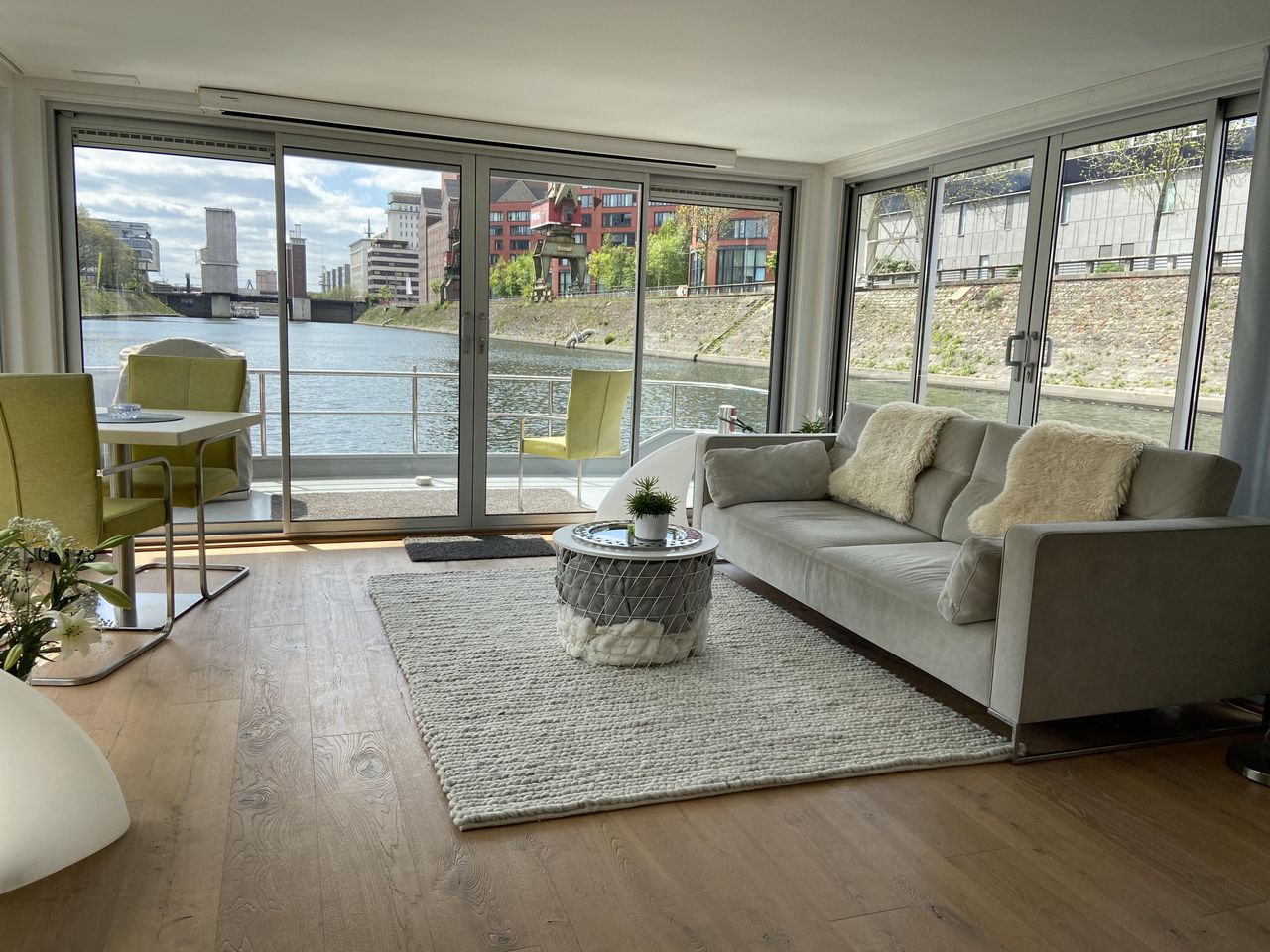 Rest of the World Kreatives Meeting Boat YOLOMAR image 8