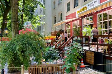 Berlijn  Restaurant SUPER Exklusiv image 0