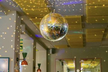 Berlijn  Restaurant SUPER Exklusiv image 1