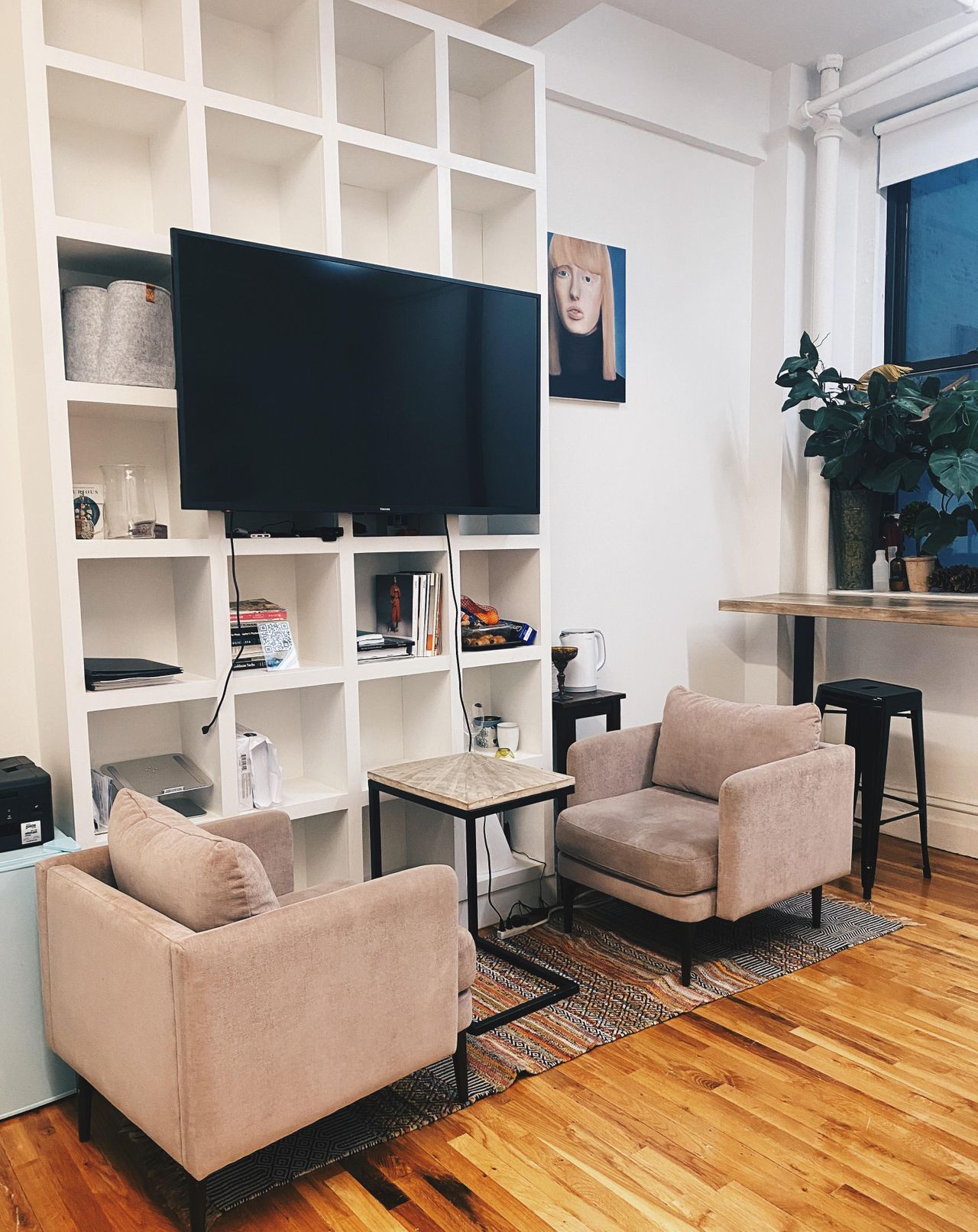 New York  Meeting room Chelsea Beautiful Private Meeting Room image 9