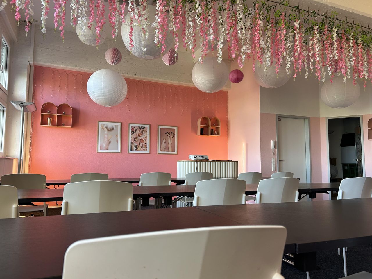 Düsseldorf Kunden-Meeting Meeting room Raum Miami image 1