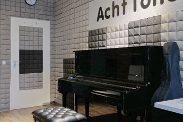 Frankfurt am Main  Workshop-Raum Musik Überraum mit Klavier image 1