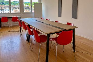 Lucerne Meeting room Sitzungszimmer image 2