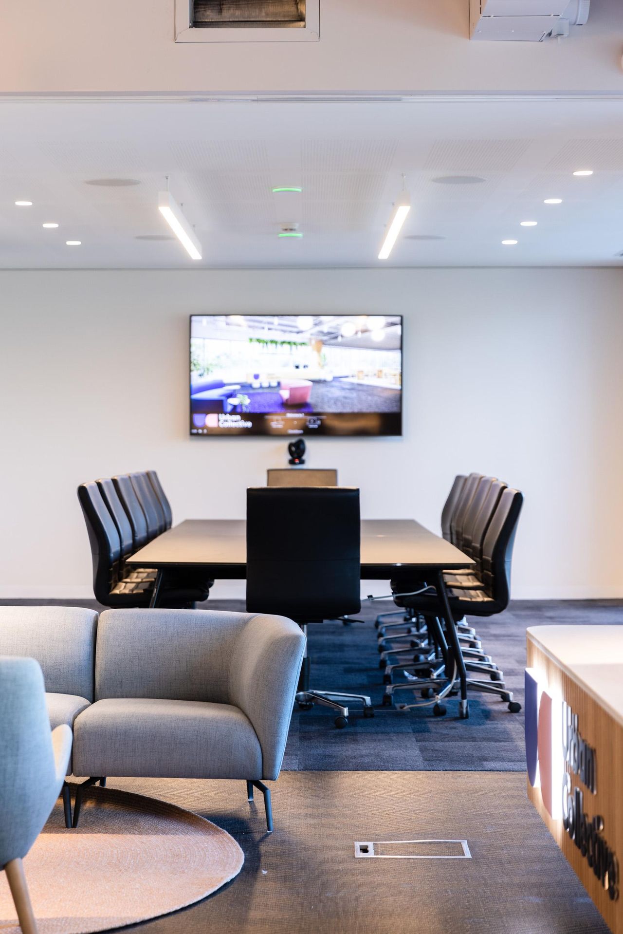 Cammeray  Coworking spaces 14P Boardroom image 3