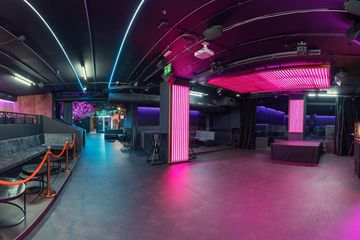 Berlin  Partyraum Tiffany Club image 1