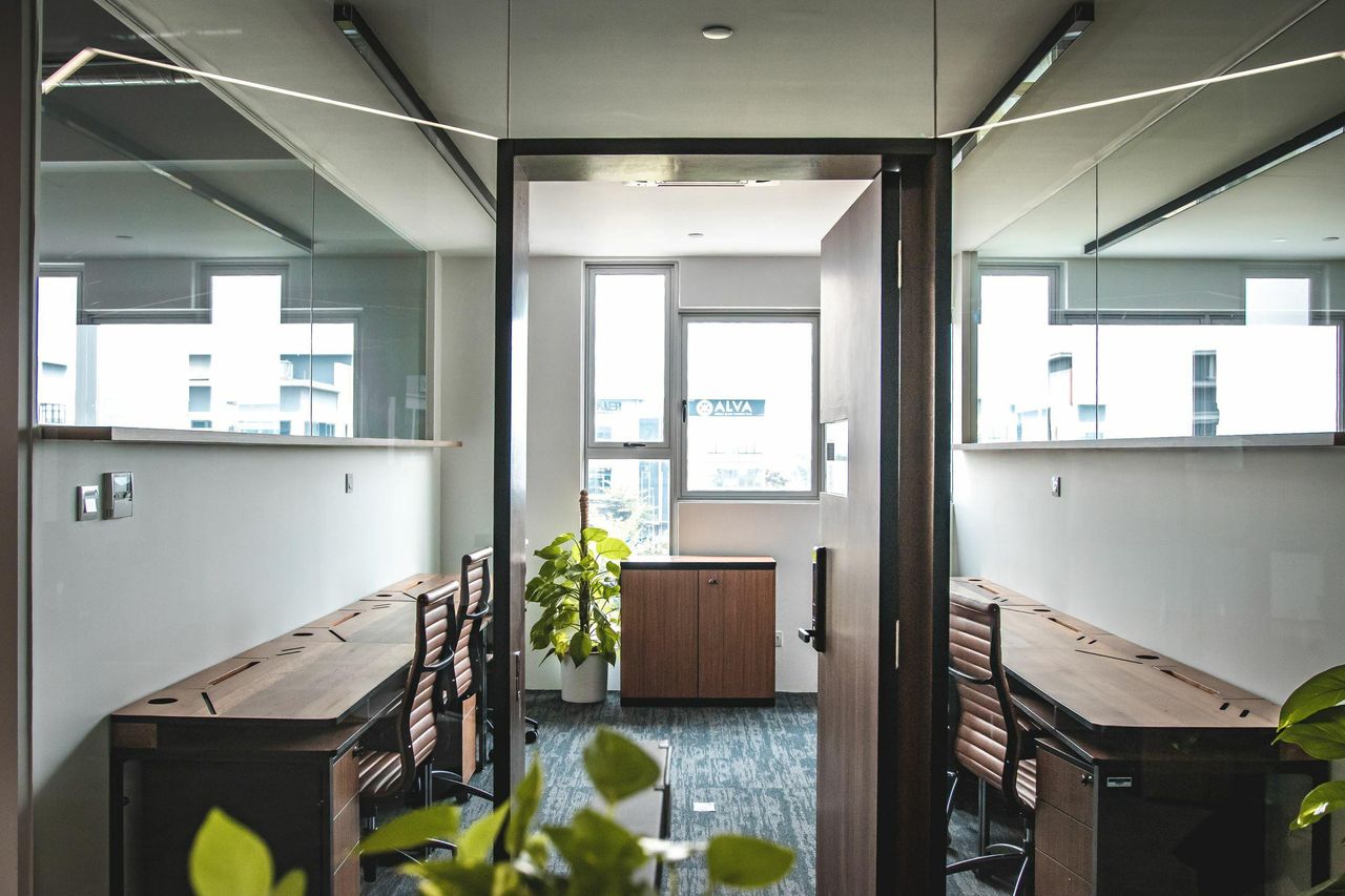 Rest van de wereld  Coworking ruimte Premium Office Suite (2 to 9 Pax Private Office) monthly membership image 1