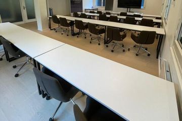 Dietikon Coworking Seminarruimtes Meeting- / Seminarraum in Dietikon 24 Personen (83 m2) image 2