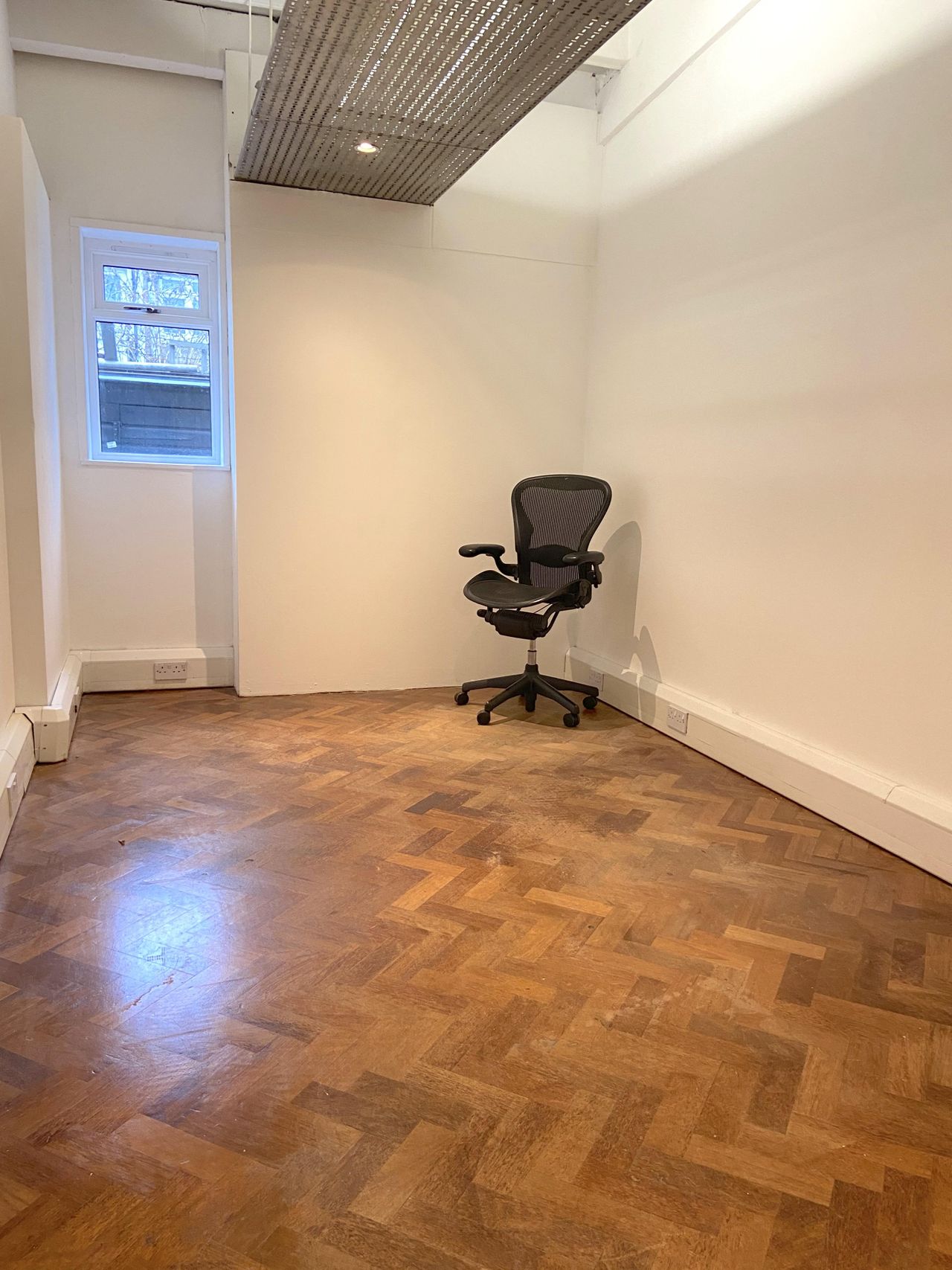 London  Office space Unit 1d image 0