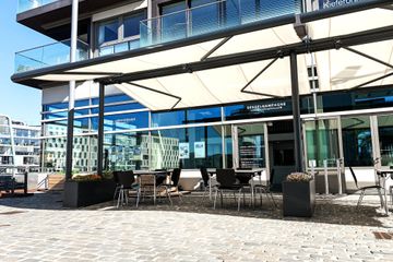 Keulen Christmas Party Evenementenlocaties YACHTHAFEN TERRASSE | Exklusiver Außenbereich im Rheinauhafen Köln image 6