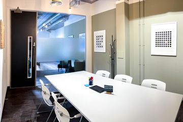 London  Meeting room Meeting Room 2: The One with Maps image 2