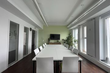 Chemnitz  Workshop space Meetingraum L – Vielseitiger Raum für Workshops, Schulungen & größere Me image 0