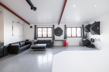 Saint-Denis Photostudio Studio Rosso image 3