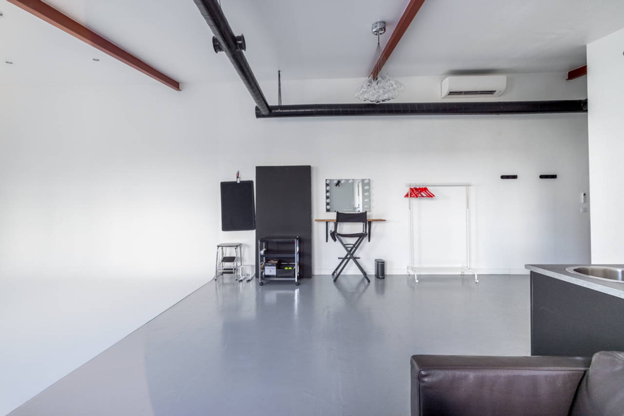Saint-Denis  Fotostudio Studio Rosso image 7