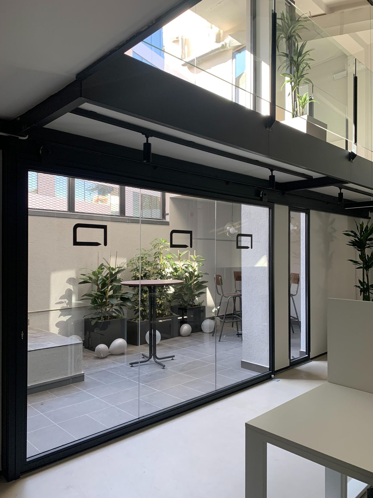 Barcelona  Coworking space Office 1 image 3