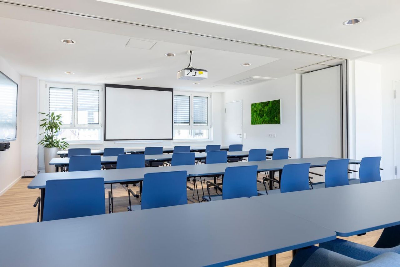 Stuttgart  Vergaderzalen Meetingraum KÖ East & KÖ West image 4