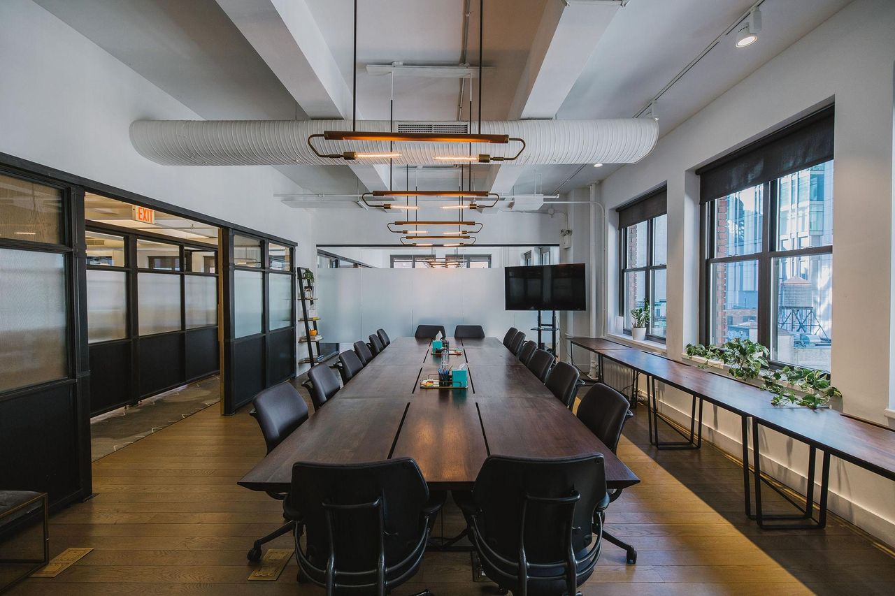 New York Coworking Meeting room Meeting Room Fifth Ave image 16