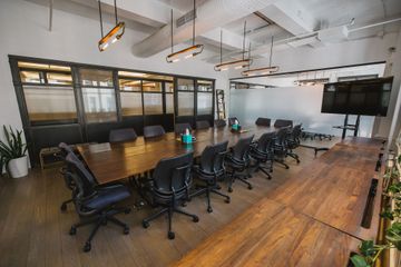 New York Coworking Meeting room Meeting Room Fifth Ave image 14